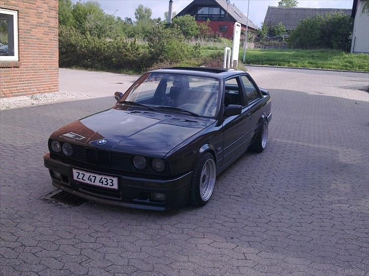 BMW E30 325i M Technik 2 billede 8
