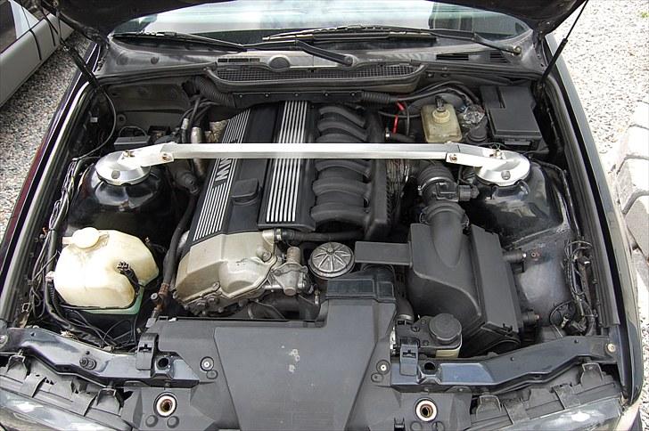 BMW E36 328i SOLGT billede 12