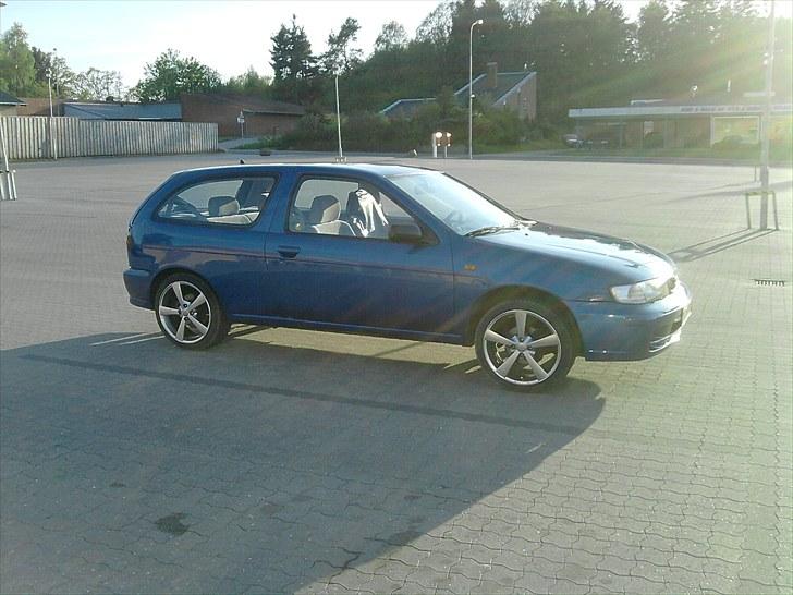 Nissan Almera.  solgt! billede 13