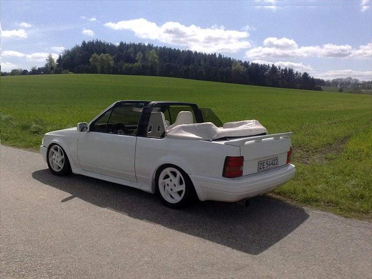 Ford Escort XR3i Cabrilolet - PS :P billede 1