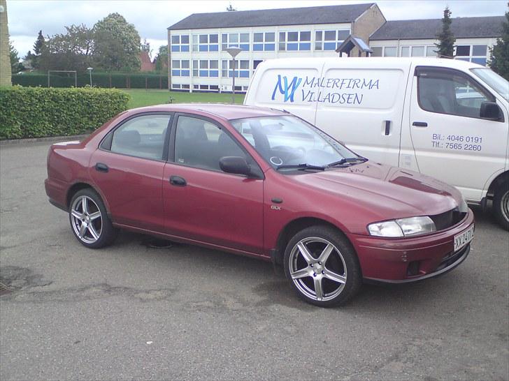 Mazda 323 BA Sedan GLX solgt billede 18