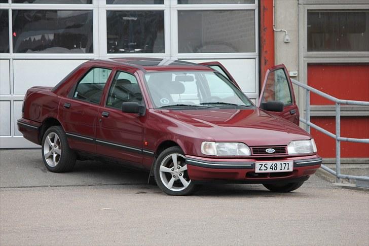 Ford Sierra 2.0 CLX >>Desværre skrottet<< billede 8