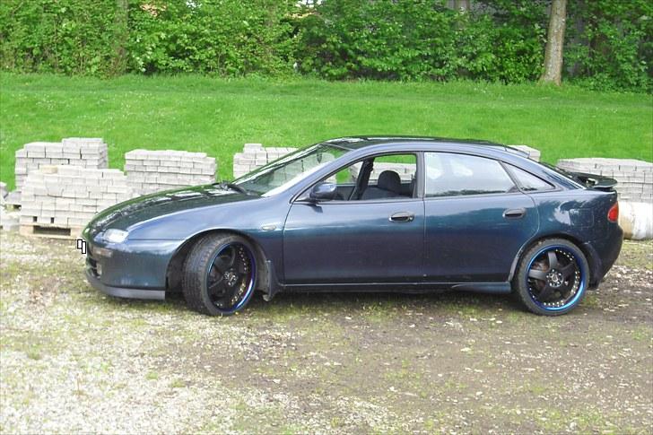 Mazda 323F GT V6 KLZE billede 2