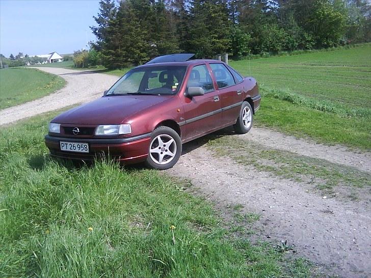 Opel Vectra A 1.6 i Solgt billede 1