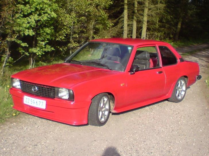 Opel ascona b  billede 1