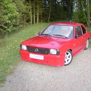 Opel ascona b 