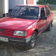 Peugeot 309 1,4i glx solgt