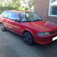 Toyota Corolla EE90  SOLGT!!!