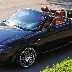 Audi TT Roadster 225 Quattro