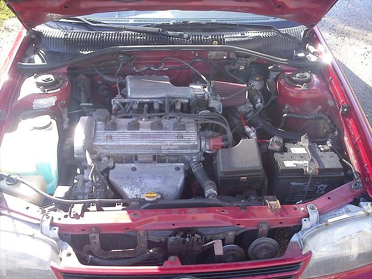 Toyota Carina E solgt billede 8