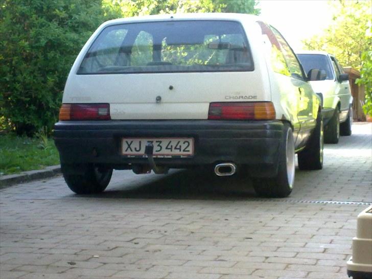 Daihatsu Charade solgt billede 3