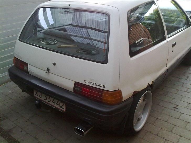 Daihatsu Charade solgt billede 6