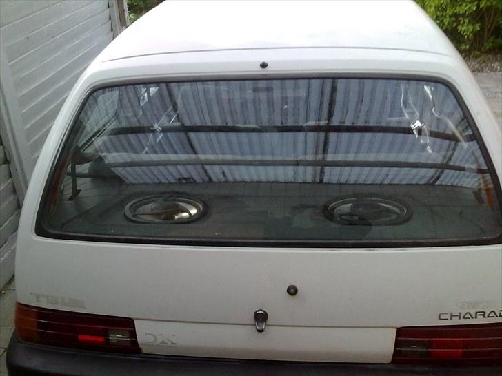 Daihatsu Charade solgt billede 10