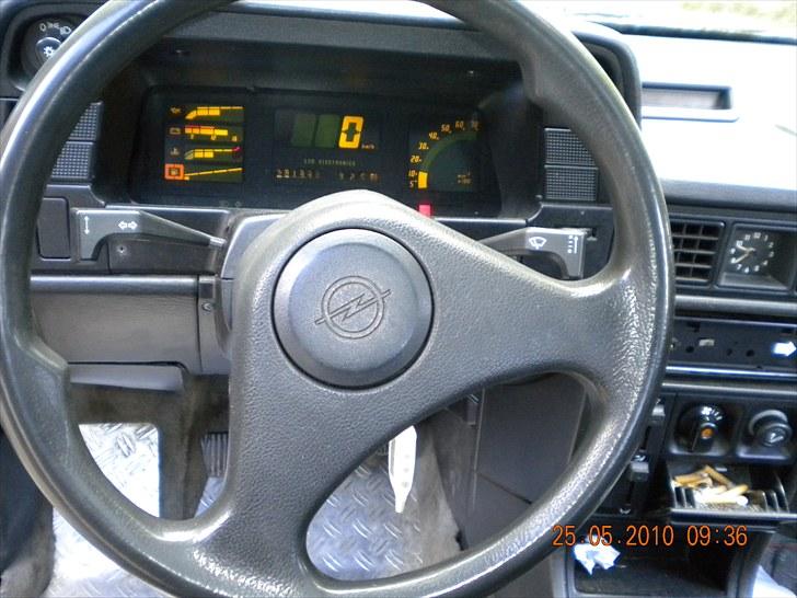 Opel kadett E Gsi 16v solgt billede 5