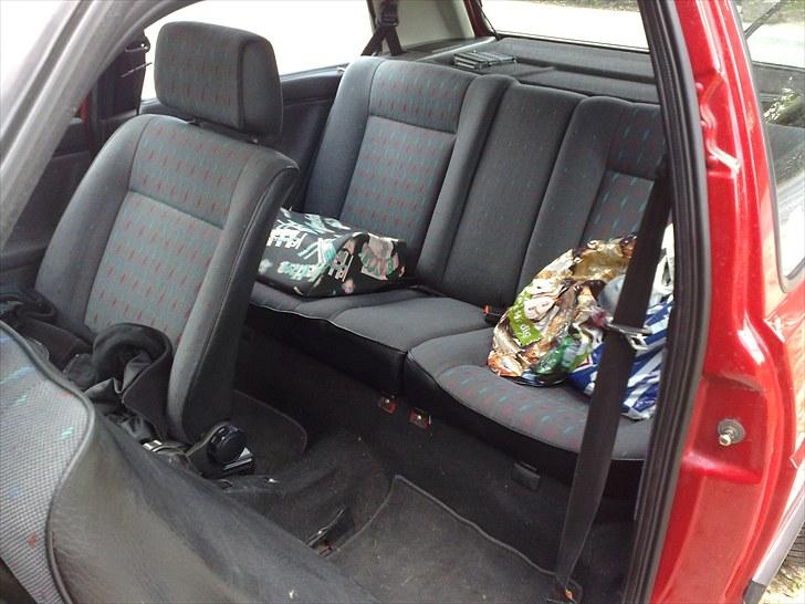 VW Golf 2 1,8i CL SOLGT billede 5