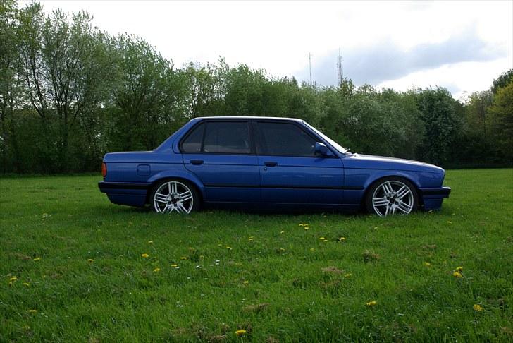 BMW E30 320I   SOLGT billede 11