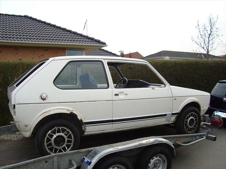 VW Golf 1 GTI - Den smule rust den havde er blevet lavet billede 10