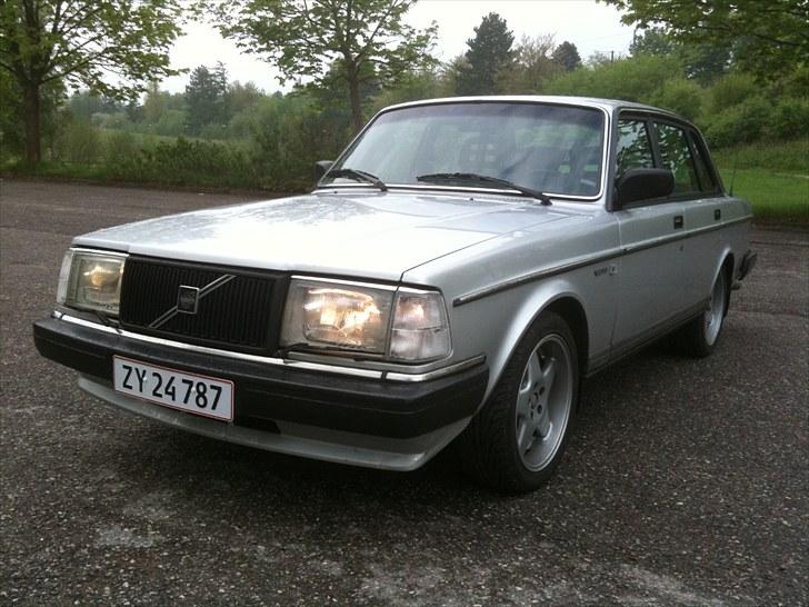 Volvo 240 GL *SOLGT* billede 19