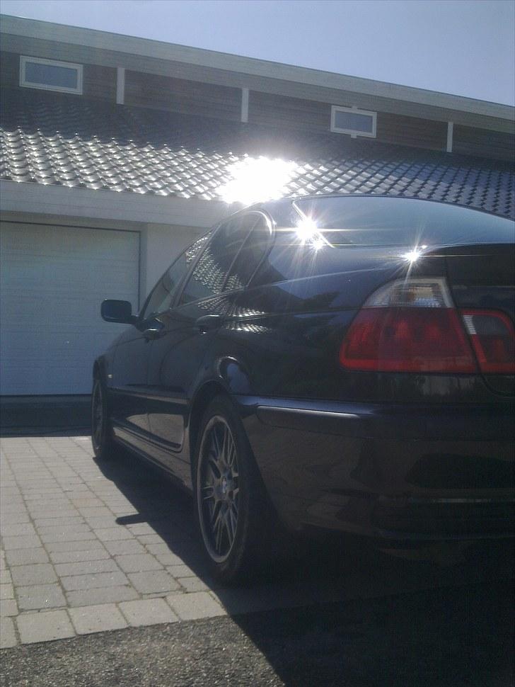 BMW 320d billede 2