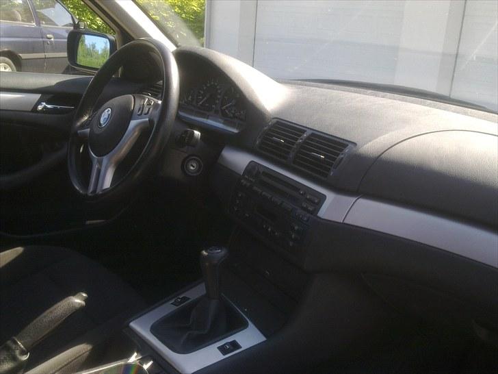 BMW 320d billede 8
