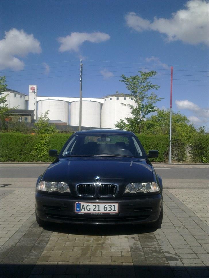 BMW 320d billede 14