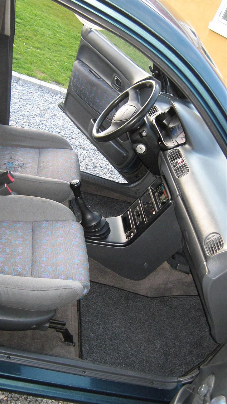 Mazda 121 GLX Solgt billede 6