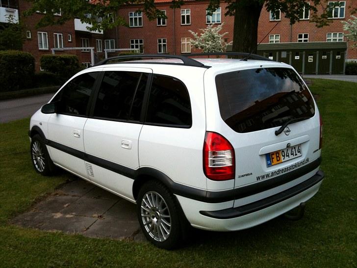 Opel Zafira 2,0 DTi - Solgt billede 6