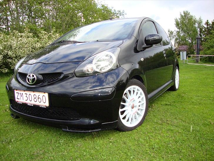 Toyota Aygo (SOLGT) billede 3