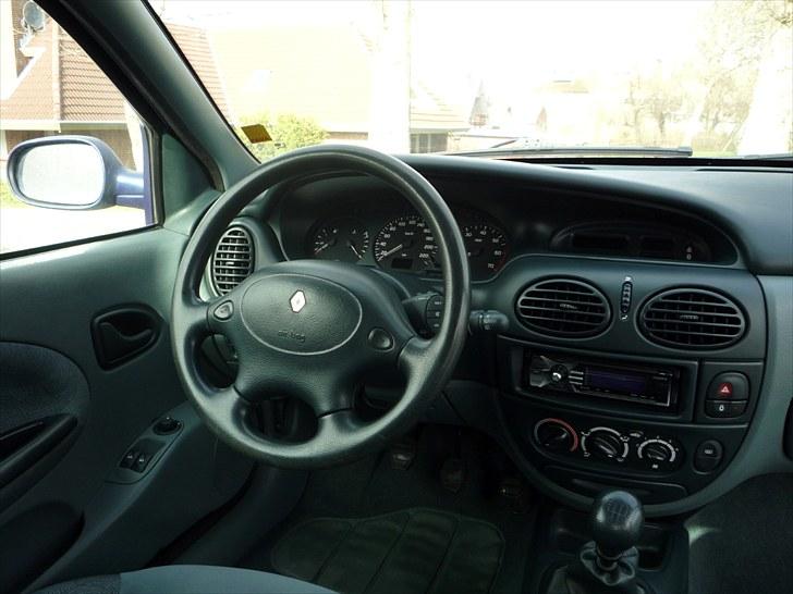 Renault Megane Coupé 1.6 billede 12