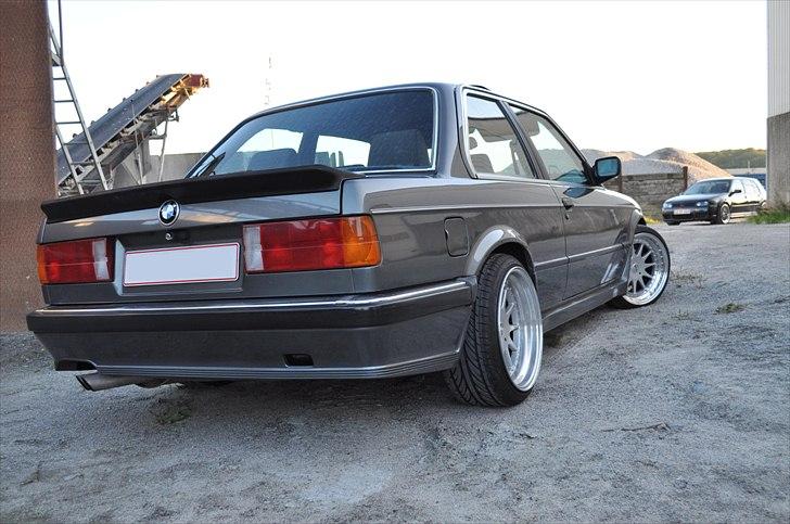 BMW e30 325i M-tech 1 billede 11