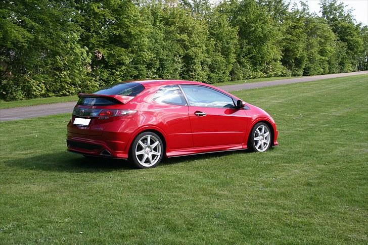 Honda Civic Type R FN2 "Solgt" billede 3