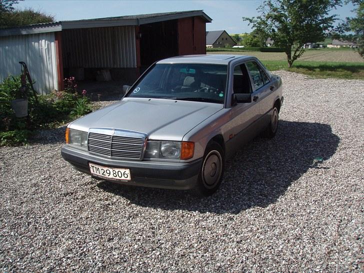 Mercedes Benz 190 E 2,6 billede 2