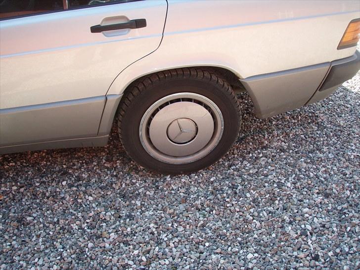 Mercedes Benz 190 E 2,6 billede 8