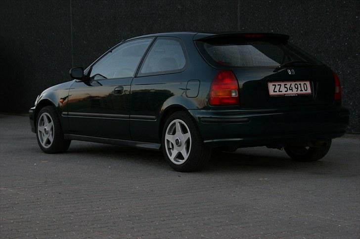 Honda Civic 1.5 VTEC *Solgt* - Fotograf: janneterp@hotmail.com billede 9