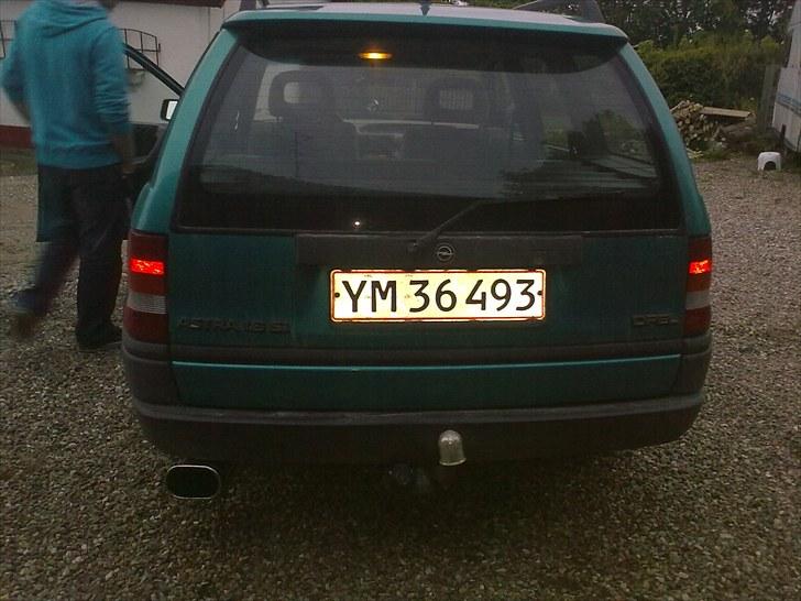 Opel Astra F 1.6i 8v billede 5