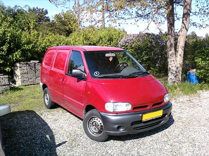Nissan Serena 16V "Twinner" billede 1