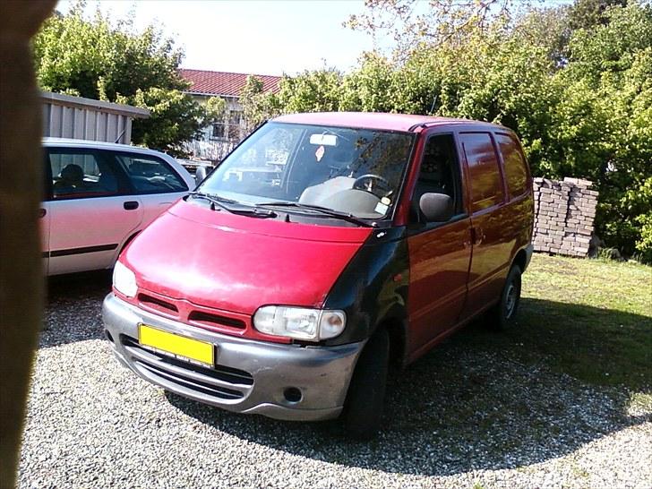 Nissan Serena 16V "Twinner" billede 2