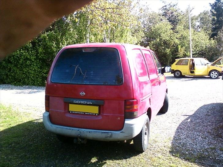 Nissan Serena 16V "Twinner" billede 3