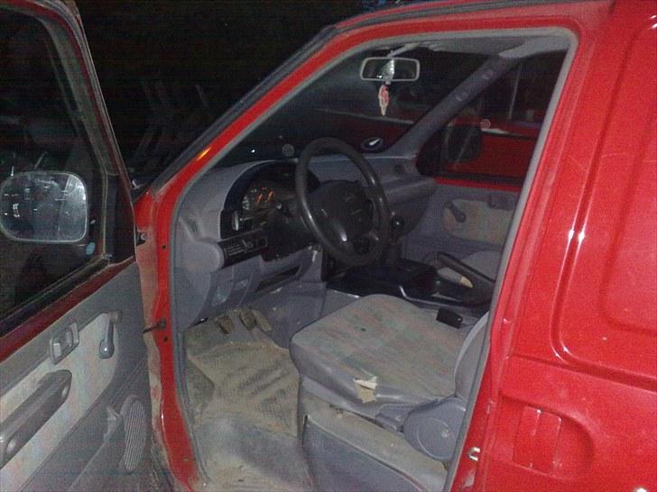 Nissan Serena 16V "Twinner" billede 8