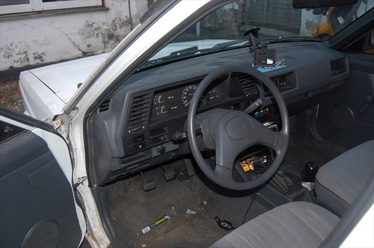 Nissan Sunny Traveller B12 solgt billede 5