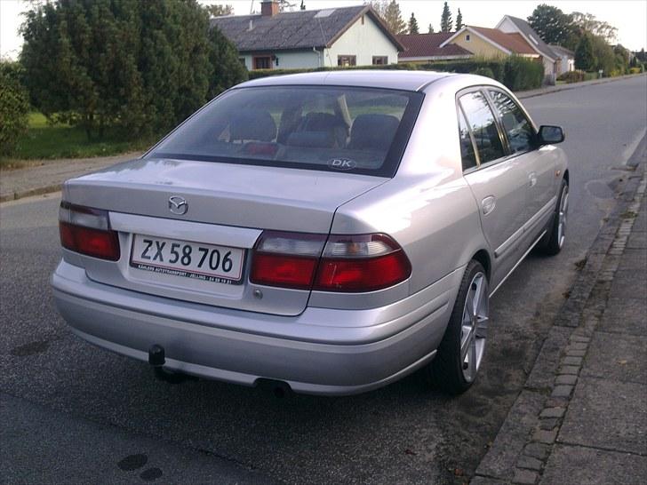 Mazda 626 GF billede 10