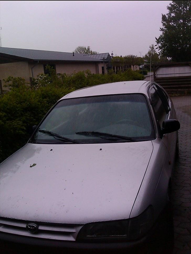 Toyota Corolla 1,3 xli SOLGT billede 4