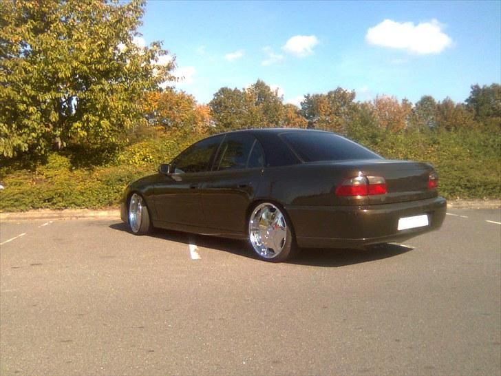 Opel Omega B 2.5 V6 billede 7
