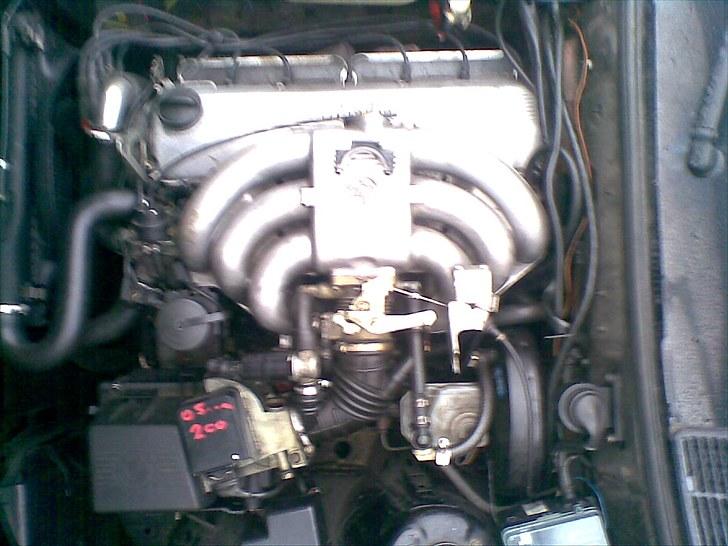 BMW 320i solgt billede 2