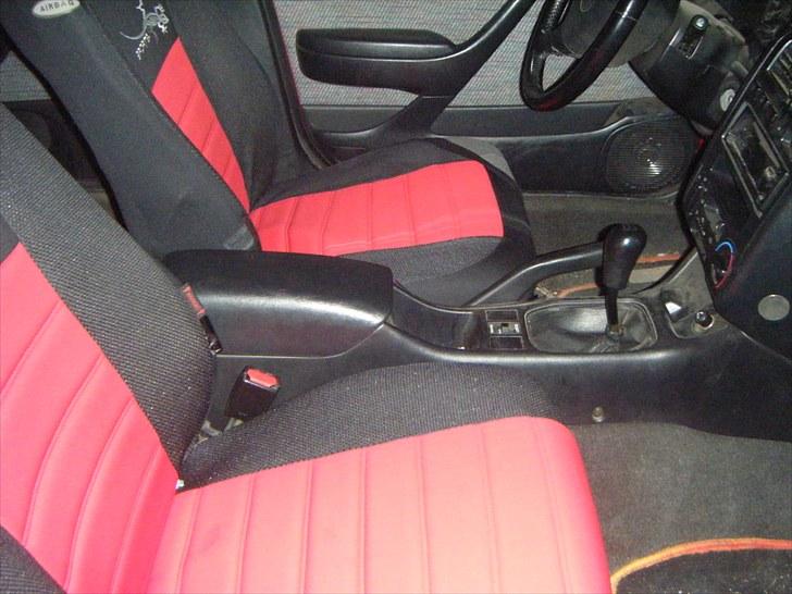 Toyota Carina E  Død billede 16