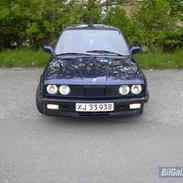 BMW 325i