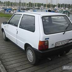 Fiat Uno 45-S [ Solgt ]
