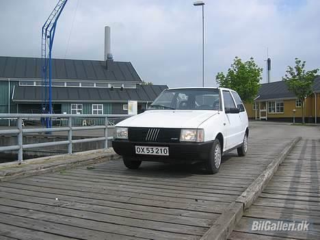 Fiat Uno 45-S [ Solgt ] billede 2