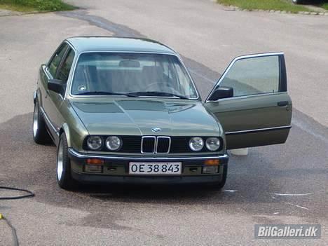 BMW 320i billede 7