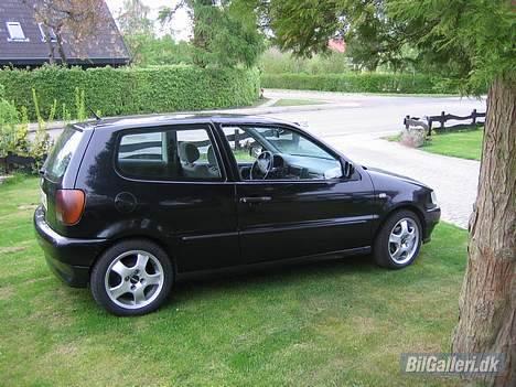 VW Polo 6N - SOLGT billede 2